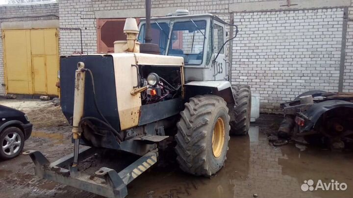 Трактор Т150
