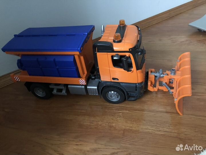 Снегоочистительная машина bruder мерседес брудер