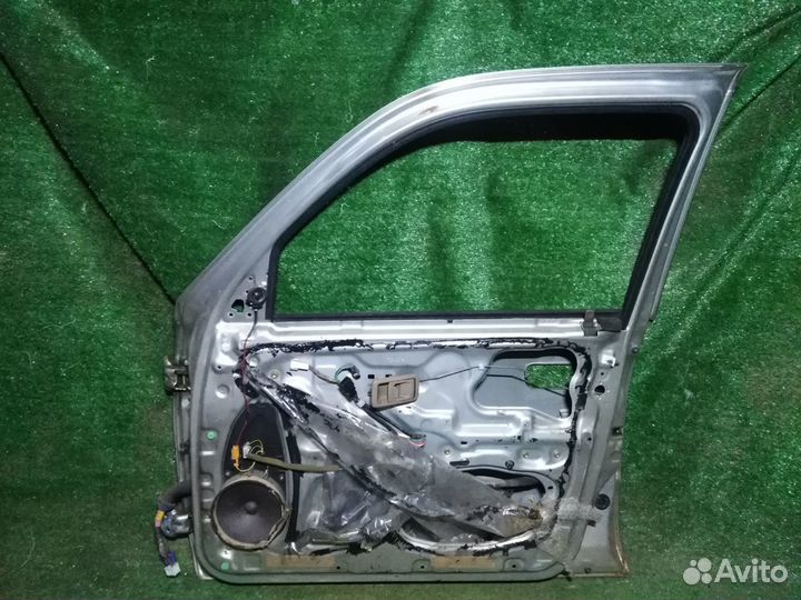 Дверь передняя правая Toyota Hilux Surf KZN185 Пус