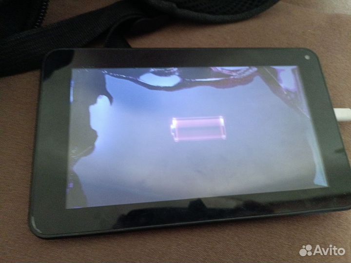 Планшеты дигма (у одного разбит экран)