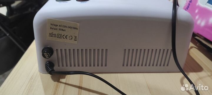 Лампа для ногтей