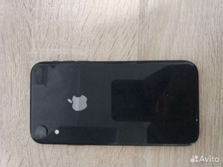 iPhone Xr, 64 ГБ