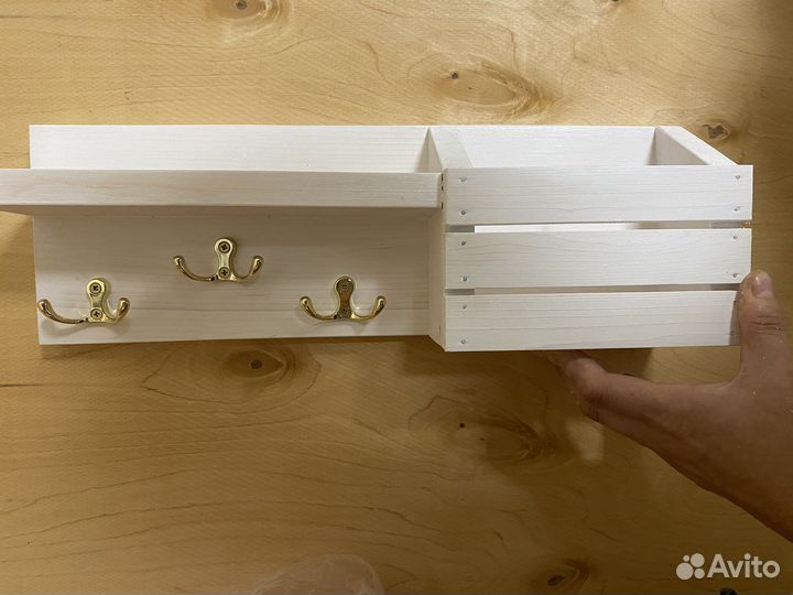 Ключница из дерева