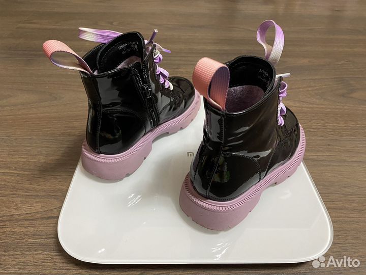 Ботинки демисезонные для девочки 28 размер