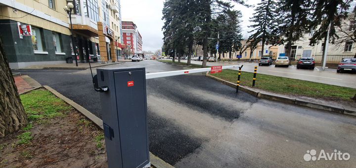 Установка шлагбаума, пульты