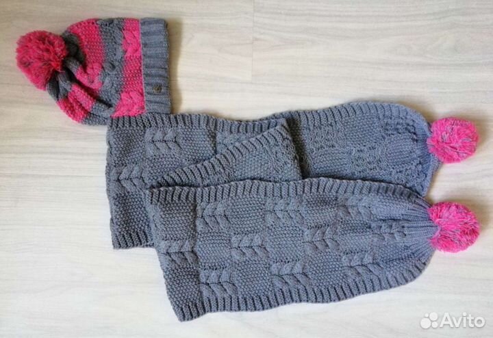 Комплект шапка-шарф д/с новый