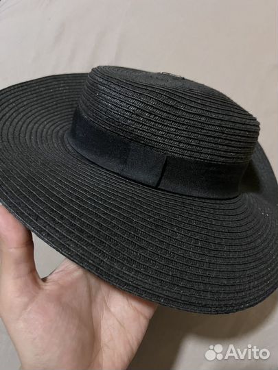 Черная соломенная шляпа H&M