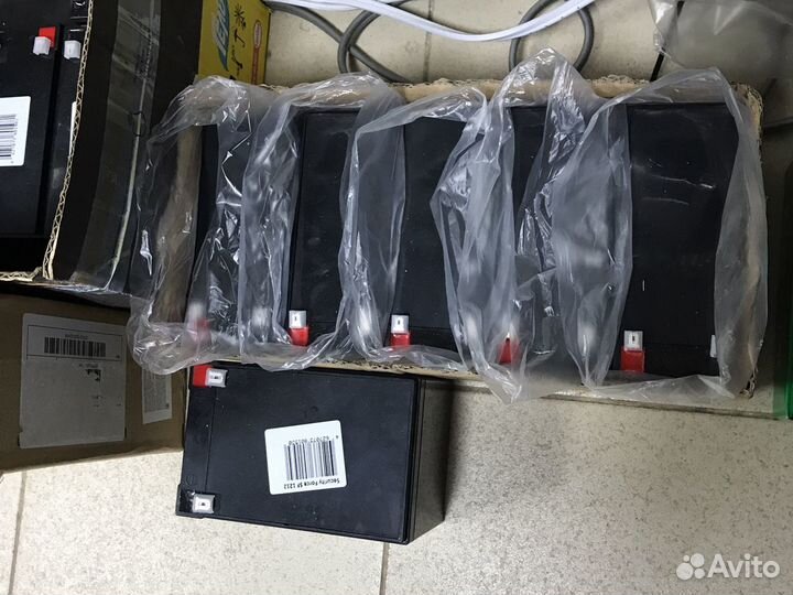 Элемент Питания