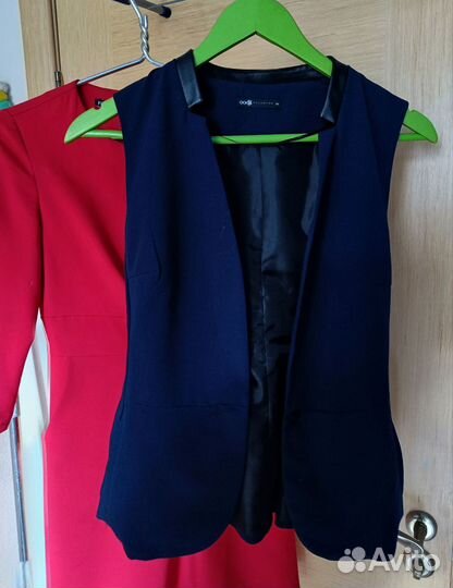 Женская одежда пакетом 44 (платье и жилет)