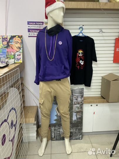 Манекен от H&M