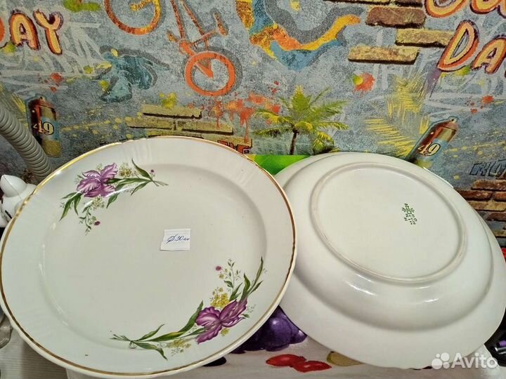 Блюдо,салатники хрустальные и др