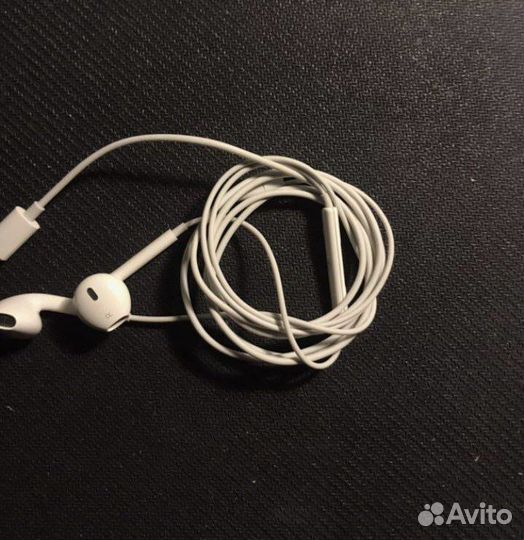 Наушники earpods