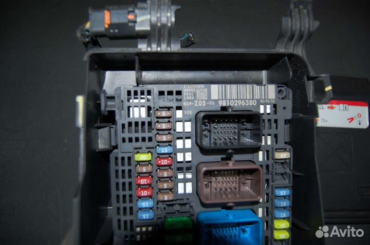 Блок предохранителей