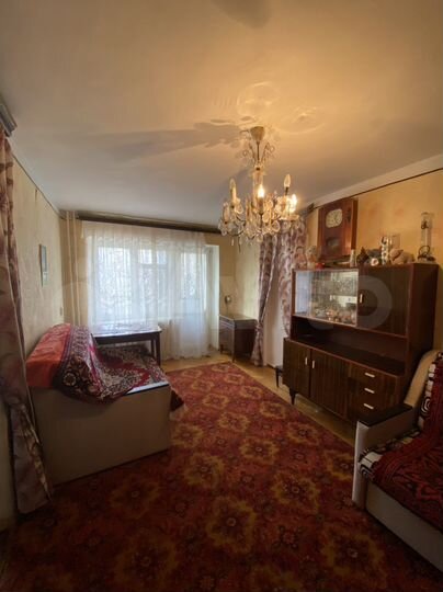 2-к. квартира, 47 м², 3/5 эт.