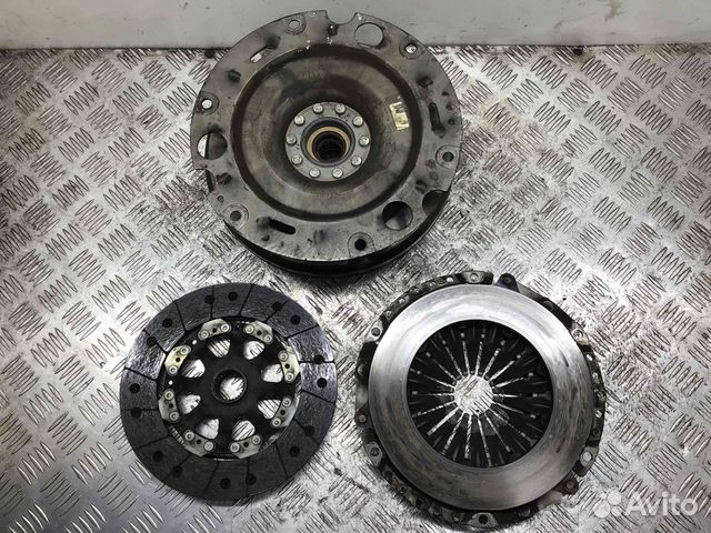 Маховик Audi A4 0b1141031n; 0b1105266af; 0b1141117