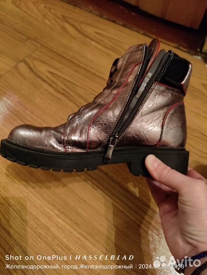 Ботинки демисезонные для девочки 35