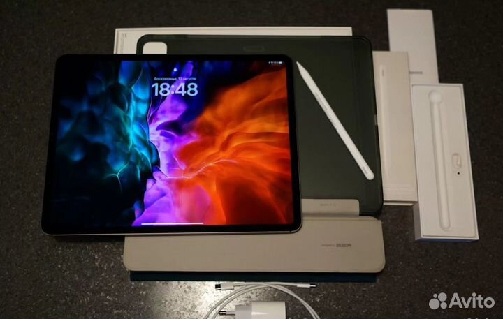 Apple iPad pro 12.9 3 поколение 64 Gb