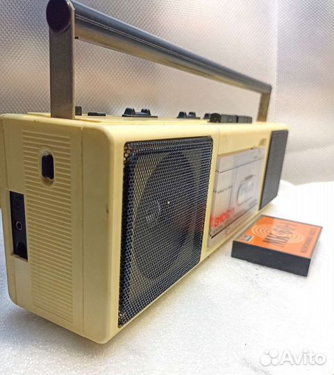 Магнитофон весна