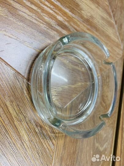 Пепельница стеклянная