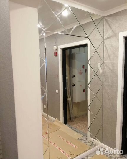 Зеркальное панно