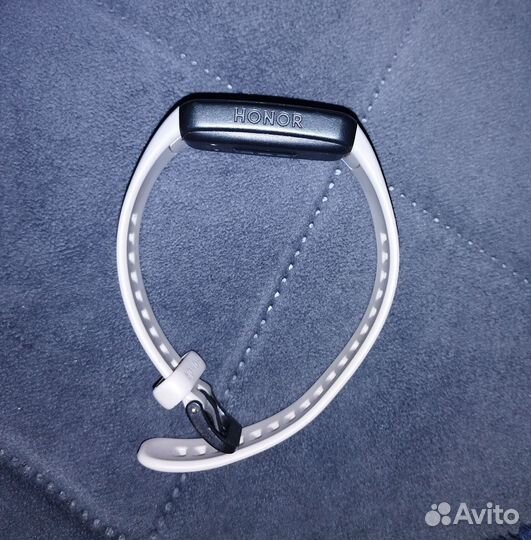 Смарт часы honor band 6