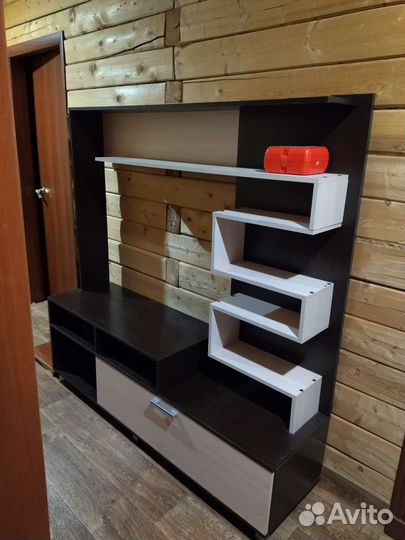 Стенка в гостиную бу