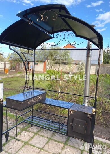 Мангал с крышей