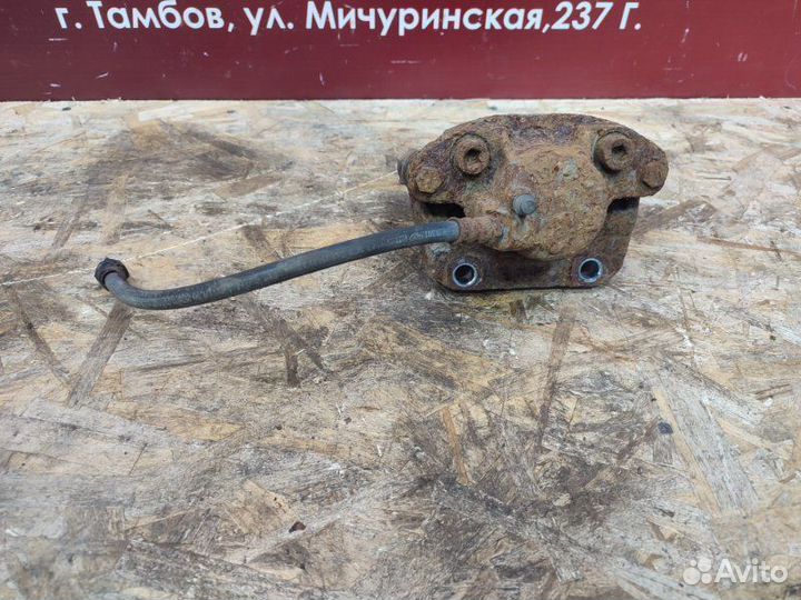 Суппорт тормозной передний левый Renault Sandero