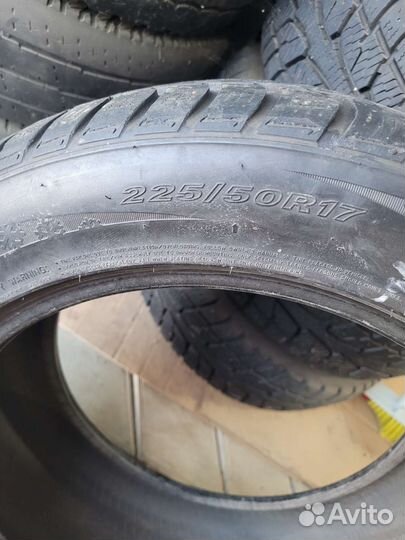 Nokian Tyres Outpost AT 225/50 R17