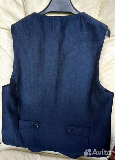 Школьный костюм жилет и брюки на мальчика 158-44