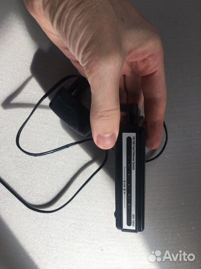 Коммутатор D-link DES-1005A