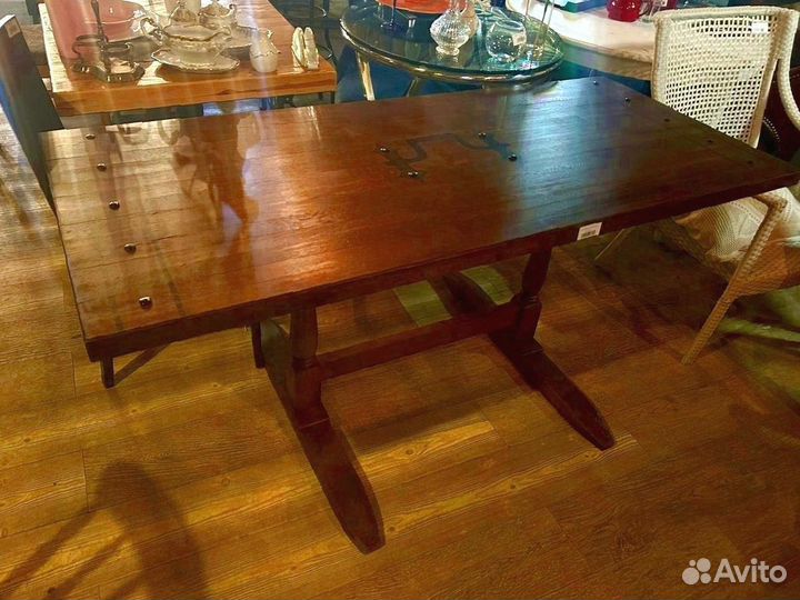 Стол из массива