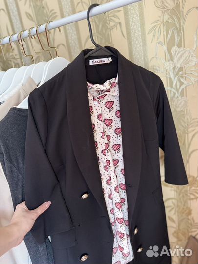 Женские вещи, рубашка, платья