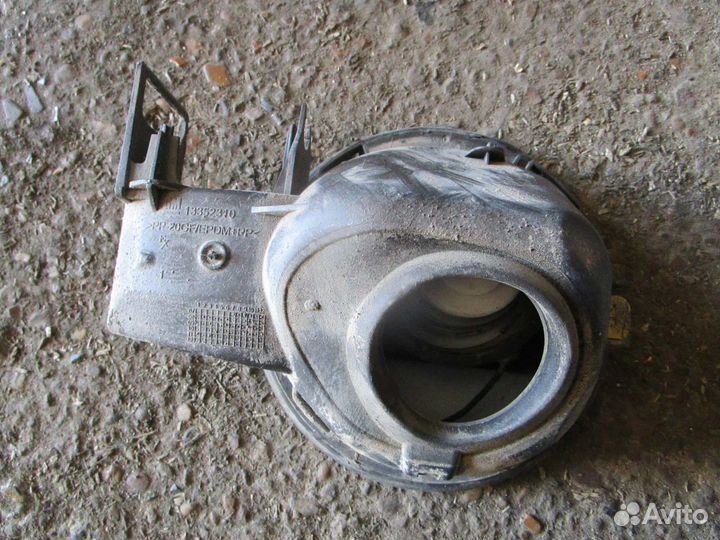 Лючок бензобака Opel Insignia