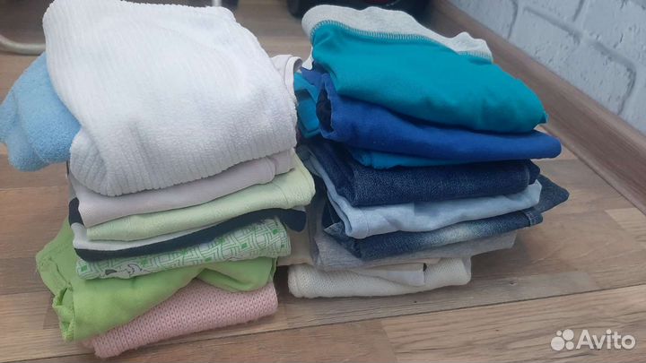 Отдам детские вещи