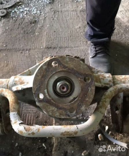 Мост задний Nissan Terrano 1992г. 2.4л 4WD wd21