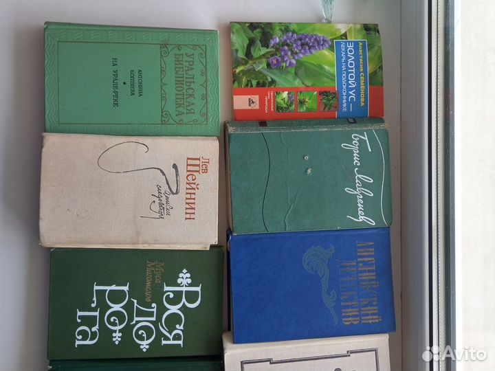 Отдам даром книги