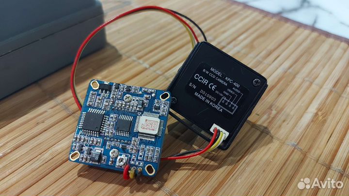 Видеокамеры с блоком питания