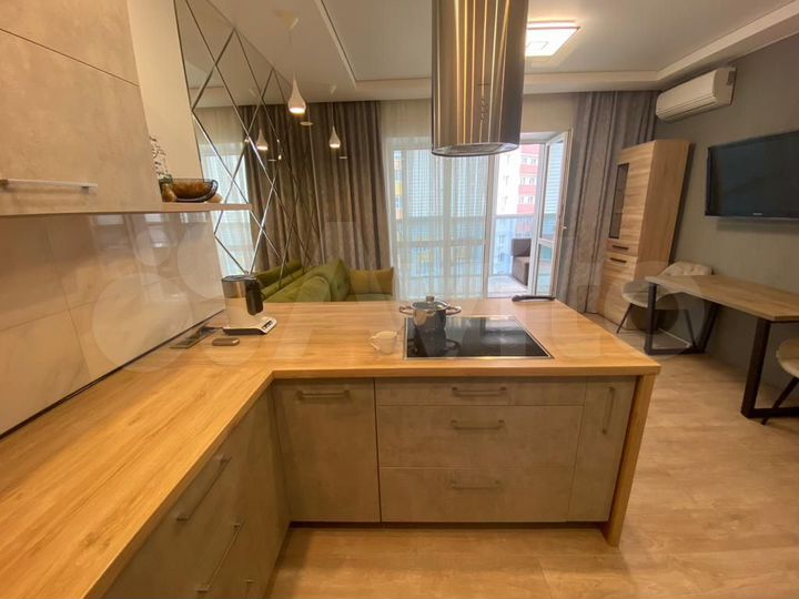 2-к. квартира, 72,5 м², 10/14 эт.