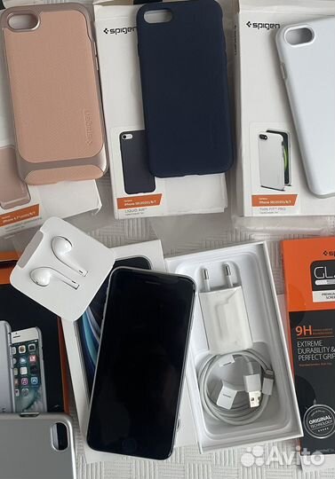 iPhone SE (2020), 256 ГБ