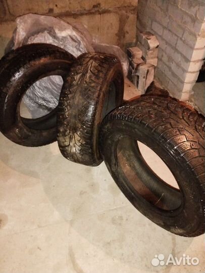 Nokian Tyres Hakkapeliitta 1 235/65 R17