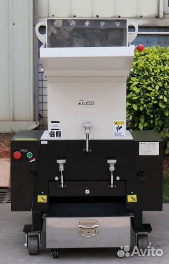 Дробилка для пластика (пластмасс) 5,5 кВт