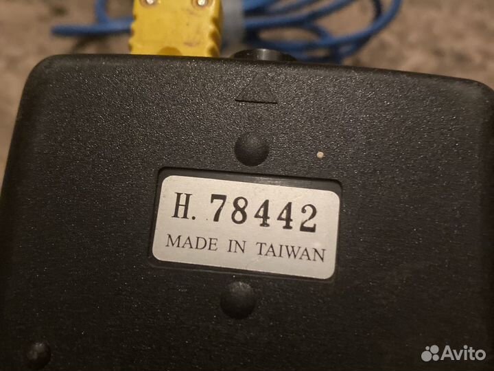 Электронный измеритель температуры