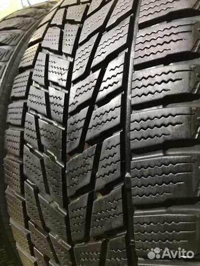 Bridgestone Blizzak LM-22 225/50 R17