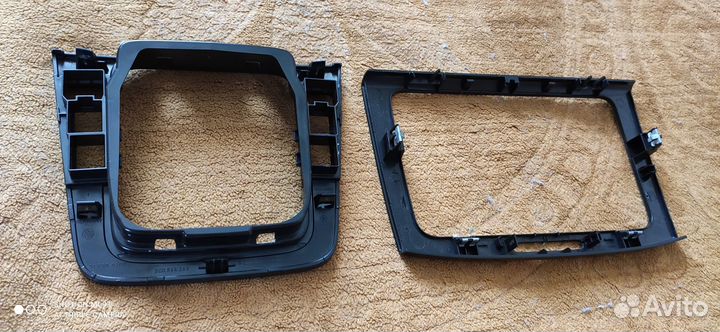 Рамка магнитолы VW Passat B7