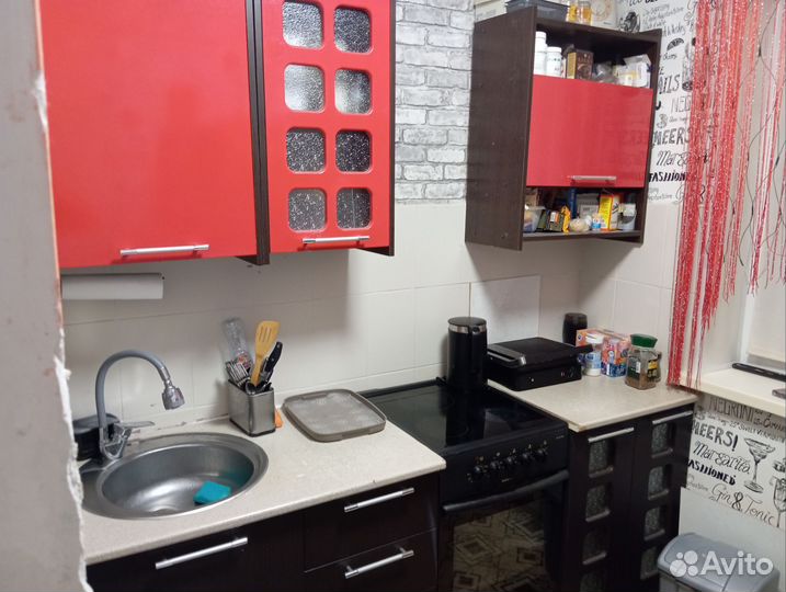 Продам кухонный гарнитуры бу