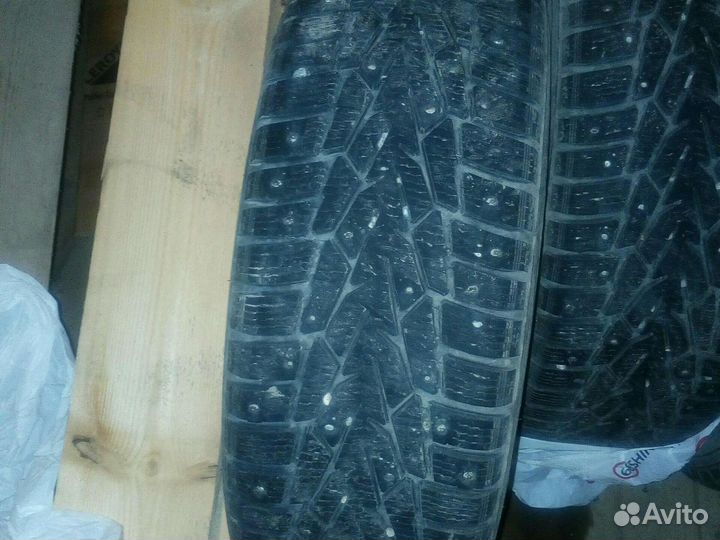Nordman 7 215/65 R16 102