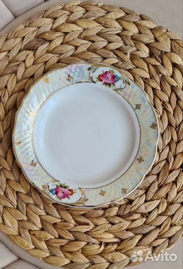 Фарфоровые тарелки Коростень