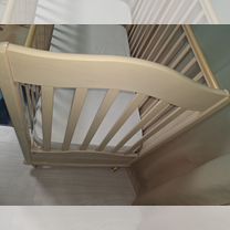 Детская кроватка с ящиком