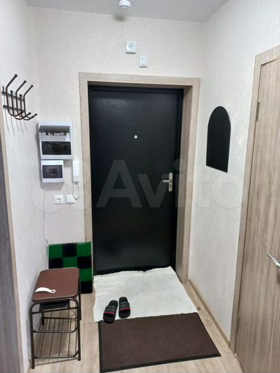 1-к. квартира, 42 м², 7/15 эт.